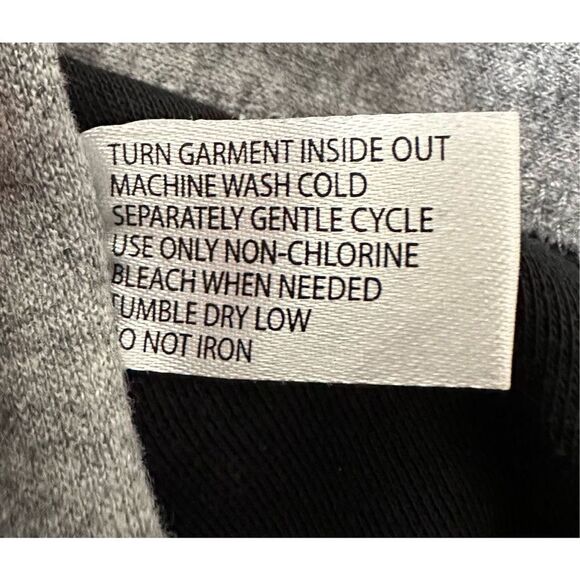 U.S. Polo Assn. Women’s Gray Active Cropped Long Sleeve Sweatshirt Size Small - Picture 8 of 8